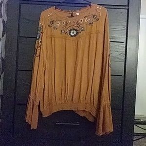 Floral long sleeve shirt